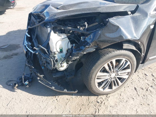 2017 CADILLAC XT5 1GYKNCRS6HZ117471 Photo 5