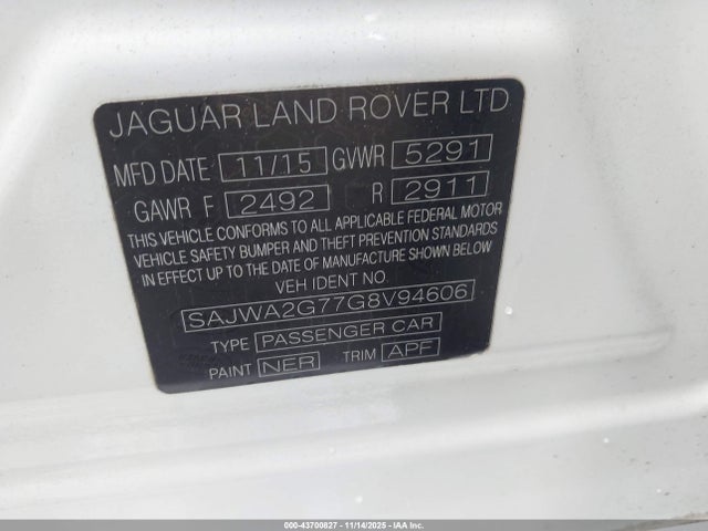 2016 JAGUAR XJ SAJWA2G77G8V94606 Photo 8