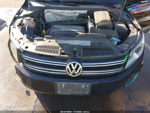 2017 VOLKSWAGEN TIGUAN WVGBV7AX8HK044578 Photo 9