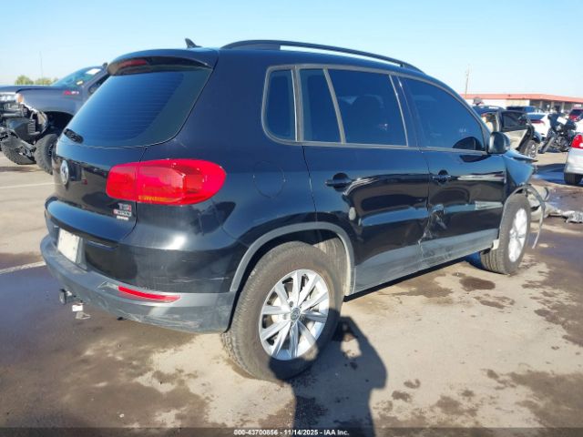 2017 VOLKSWAGEN TIGUAN WVGBV7AX8HK044578 Photo 3