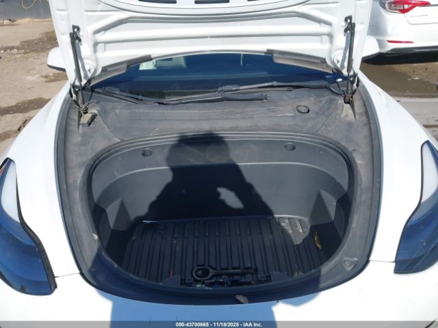 2023 TESLA MODEL 3 5YJ3E1EA4PF449781 Photo 9