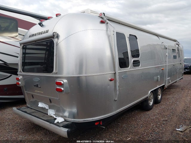 1STJ9YP2XJJ542820 Airstream Other