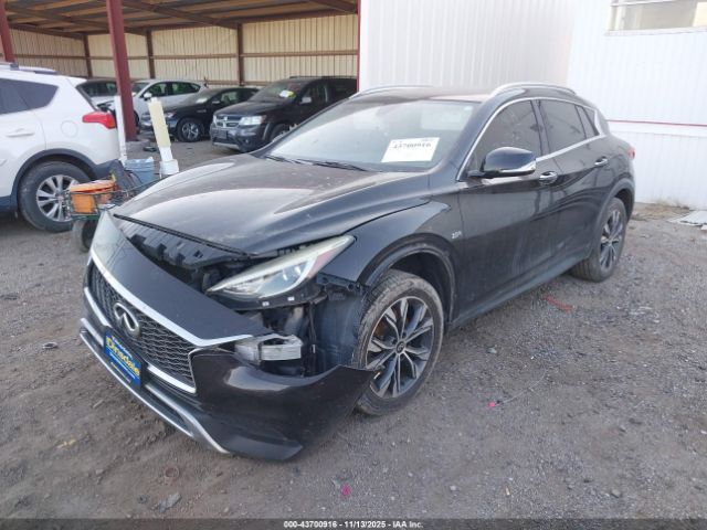 2018 INFINITI QX30 SJKCH5CRXJA048367 Photo 1