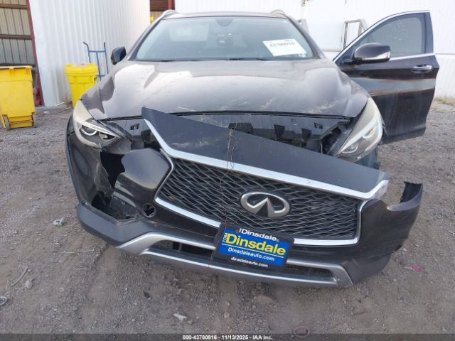 2018 INFINITI QX30 SJKCH5CRXJA048367 Photo 5