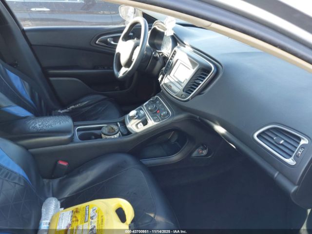 2016 CHRYSLER 200 1C3CCCAB1GN156488 Photo 4