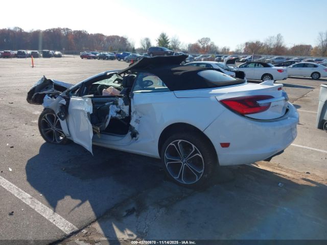 2018 BUICK CASCADA W04WH3N5XJG051971 Photo 2