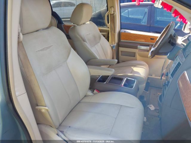 2009 CHRYSLER TOWN & COUNTRY 2A8HR64X79R661393 Photo 4