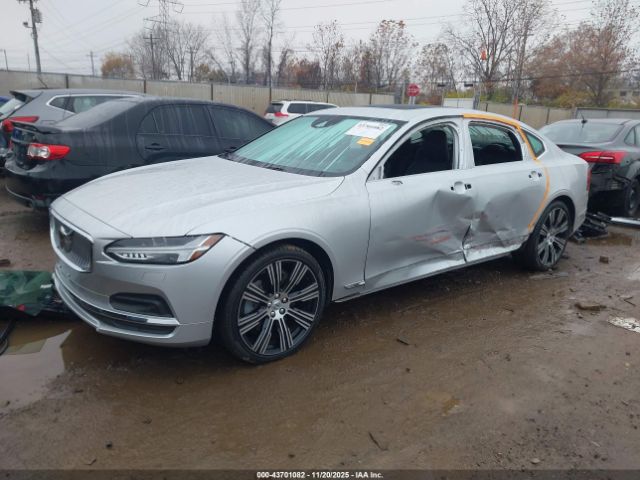 2021 VOLVO S90 LVYA22ML5MP214745 Photo 1