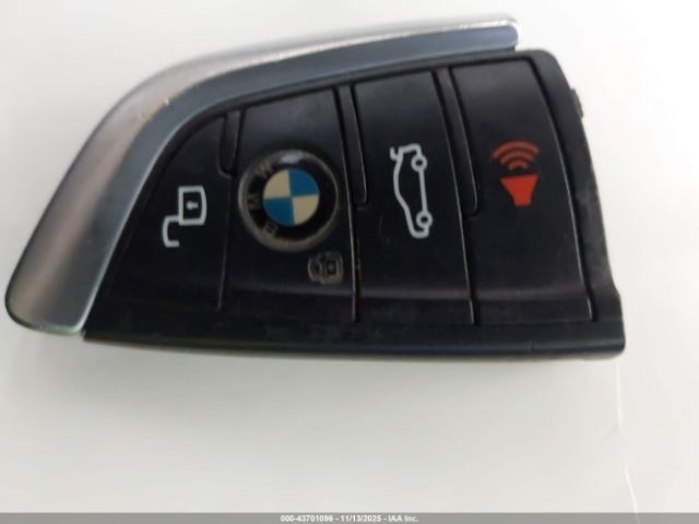 2020 BMW 330I WBA5R1C00LFH38833 Photo 10