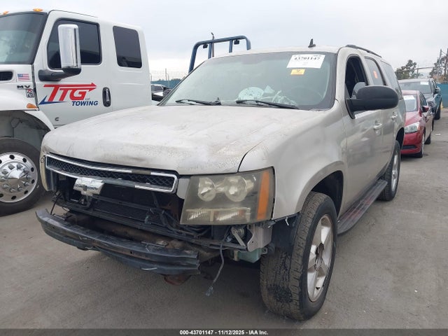 43701147 :رقم المزاد ، 1GNFC13047R414074 vin ، 2007 Chevrolet Tahoe Lt مزاد بيع