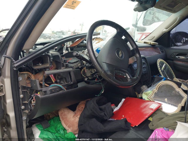 43701147 :رقم المزاد ، 1GNFC13047R414074 vin ، 2007 Chevrolet Tahoe Lt مزاد بيع