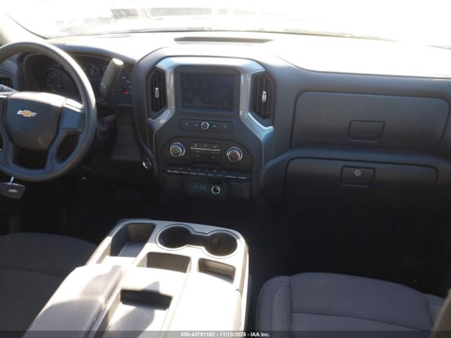2025 CHEVROLET SILVERADO 1500 1GCRABEK2SZ114140 Photo 4