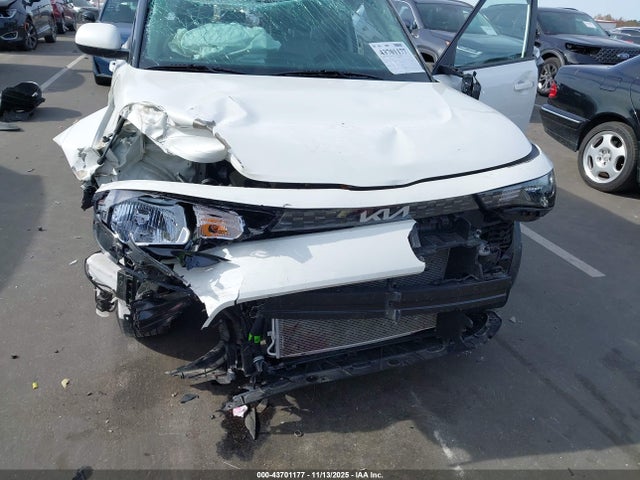 2024 Kia Soul Lx მანქანა იყიდება აუქციონზე, vin: KNDJ23AUXR7911992, აუქციონის ნომერი: 43701177