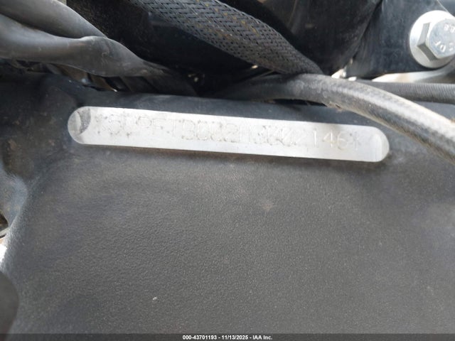 2017 VICTORY MOTORCYCLES OCTANE 5VPFTB002H3002146 Photo 9