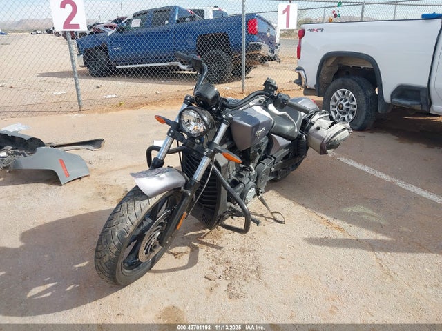 2017 VICTORY MOTORCYCLES OCTANE 5VPFTB002H3002146 Photo 1