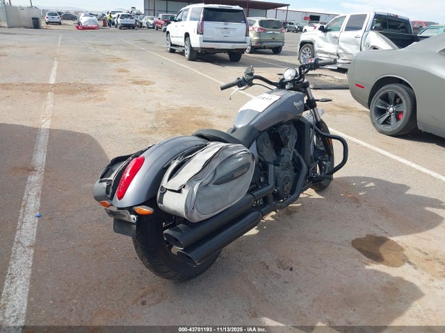 2017 VICTORY MOTORCYCLES OCTANE 5VPFTB002H3002146 Photo 3