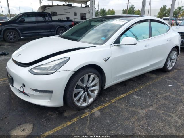 2018 TESLA MODEL 3 5YJ3E1EA5JF164918 Photo 1