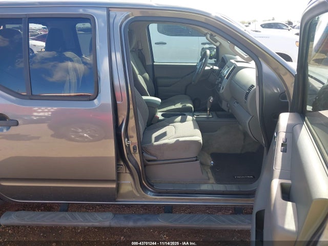 43701244 :رقم المزاد ، 1N6DD0ER5HN718491 vin ، 2017 Nissan Frontier Sv مزاد بيع