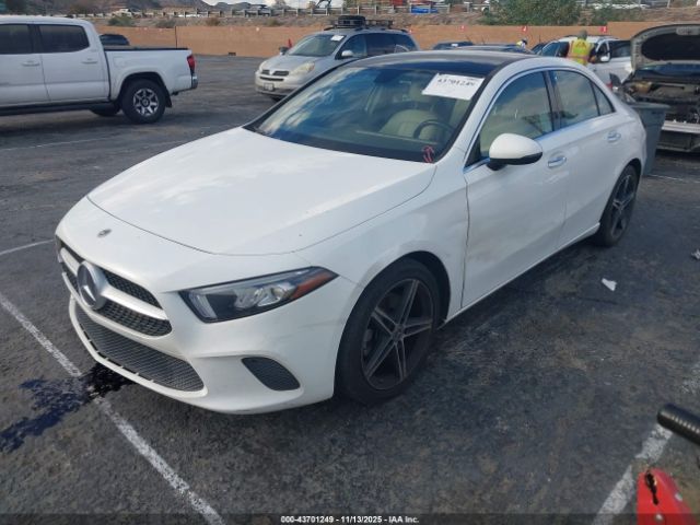 2022 MERCEDES-BENZ A 220 W1K3G4FB5NJ361465 Photo 1