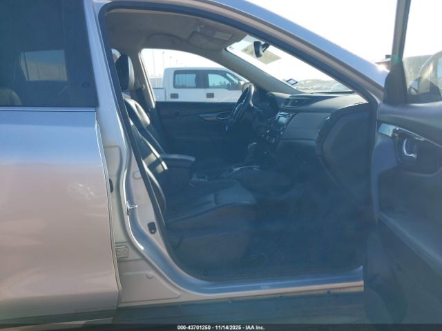 2018 NISSAN ROGUE JN8AT2MT0JW464470 Photo 4