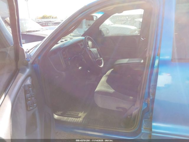 2000 DODGE DAKOTA 1B7GG2AN5YS666299 Photo 4