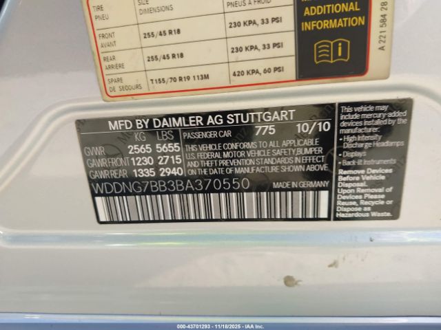 2011 MERCEDES-BENZ S 550 WDDNG7BB3BA370550 Photo 8