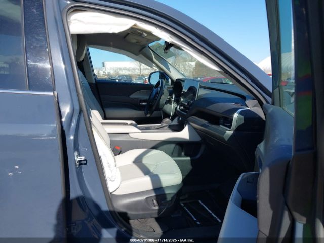 2024 TOYOTA GRAND HIGHLANDER 5TDAAAB59RS026302 Photo 4