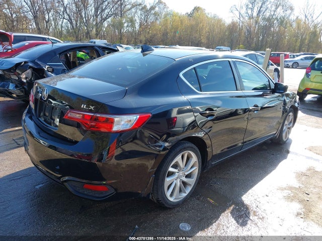 2016 ACURA ILX 19UDE2F33GA022533 Photo 3
