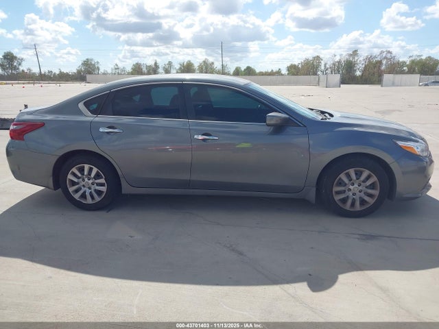 1N4AL3AP7JC150248 Nissan Altima 2.5 S