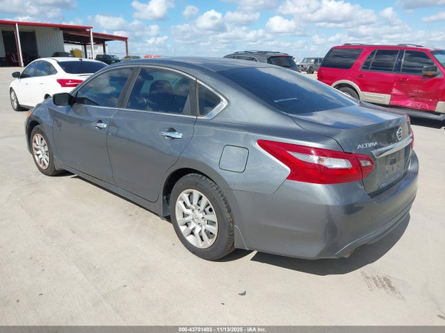1N4AL3AP7JC150248 Nissan Altima 2.5 S