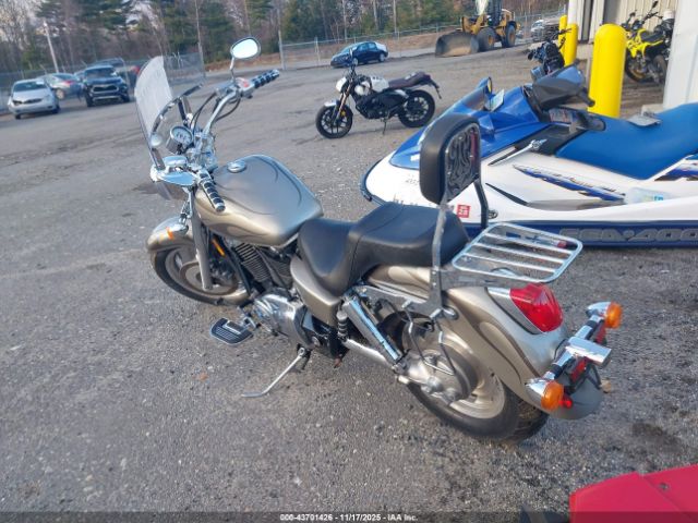 2002 HONDA VT1100 1HFSC43072A204624 Photo 2