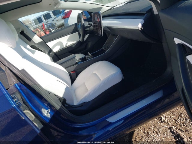 2020 TESLA MODEL 3 5YJ3E1EB2LF547050 Photo 4