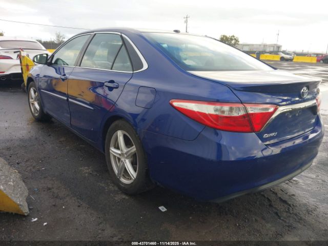 2015 TOYOTA CAMRY 4T1BF1FK2FU911983 Photo 2