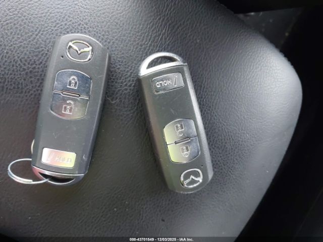 2017 MAZDA MAZDA3 3MZBN1K77HM137081 Photo 10