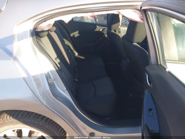 2017 MAZDA MAZDA3 3MZBN1K77HM137081 Photo 7