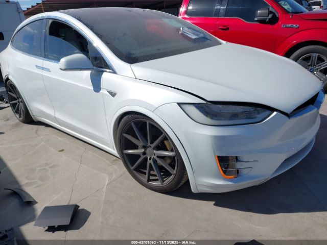 2016 TESLA MODEL X 5YJXCAE21GF002129 Photo 0