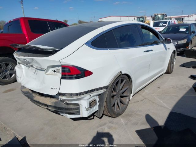 2016 TESLA MODEL X 5YJXCAE21GF002129 Photo 3