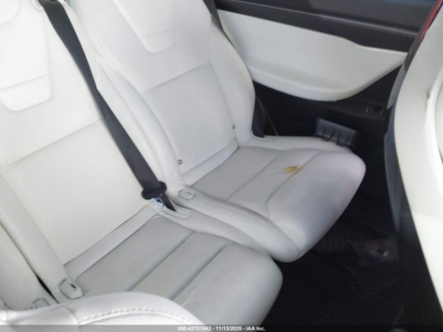 2016 TESLA MODEL X 5YJXCAE21GF002129 Photo 7