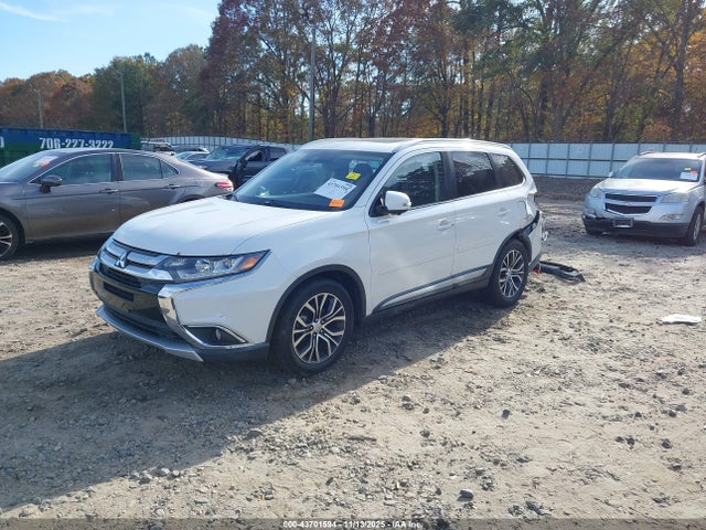 2017 MITSUBISHI OUTLANDER JA4AD3A36HZ023478 Photo 1