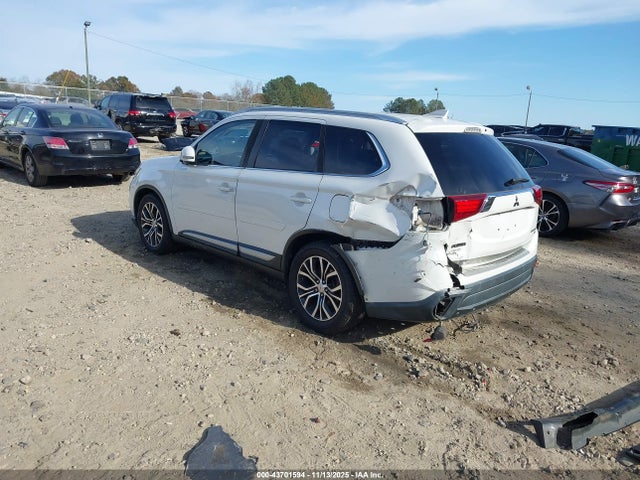 2017 MITSUBISHI OUTLANDER JA4AD3A36HZ023478 Photo 2