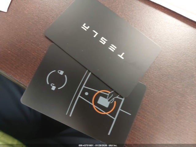 2024 TESLA MODEL 3 5YJ3E1EA0RF872795 Photo 10
