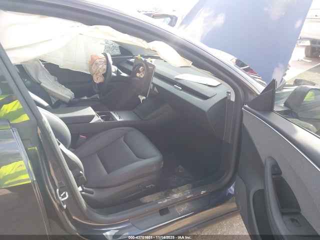 2024 TESLA MODEL 3 5YJ3E1EA0RF872795 Photo 4
