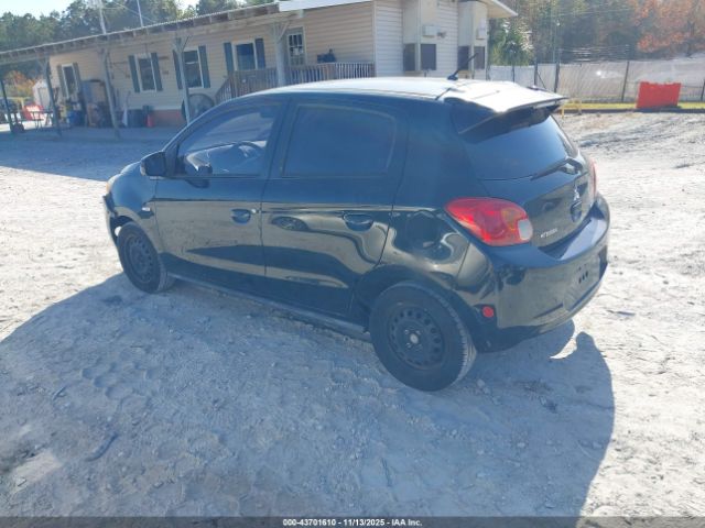 2015 MITSUBISHI MIRAGE ML32A3HJ1FH011588 Photo 2