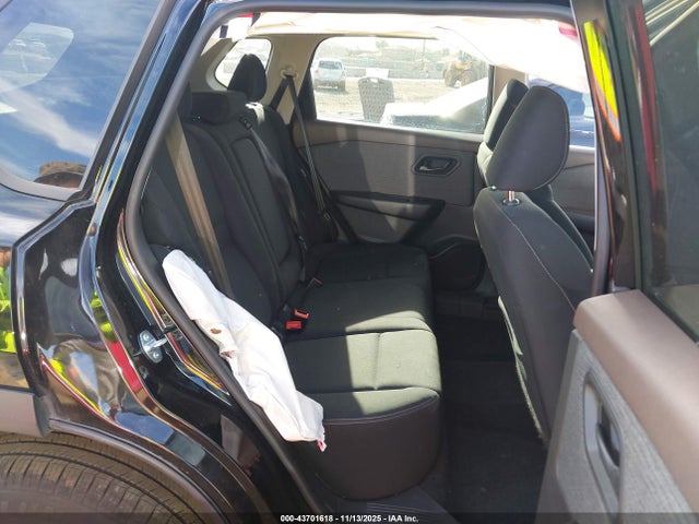 5N1BT3AB8PC945607 Nissan Rogue S Intelligent Awd