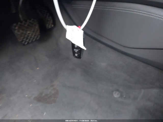 WA1LAAGE4KB023784 Audi E-tron Premium Plus