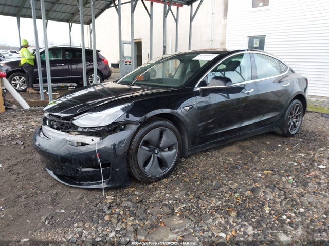 2018 TESLA MODEL 3 5YJ3E1EA6JF108888 Photo 1