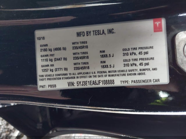 2018 TESLA MODEL 3 5YJ3E1EA6JF108888 Photo 8