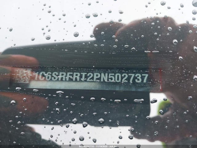 Продажа на аукционе авто 2023 Ram 1500 Laramie  4x4 6'4 Box, vin: 1C6SRFRT2PN502737, номер лота: 43701733