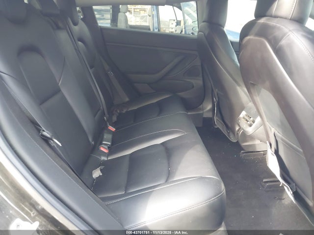 2019 TESLA MODEL 3 5YJ3E1EB9KF393208 Photo 7