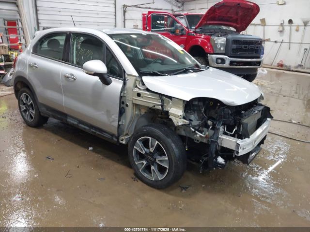 2017 FIAT 500X ZFBCFYAB8HP612530